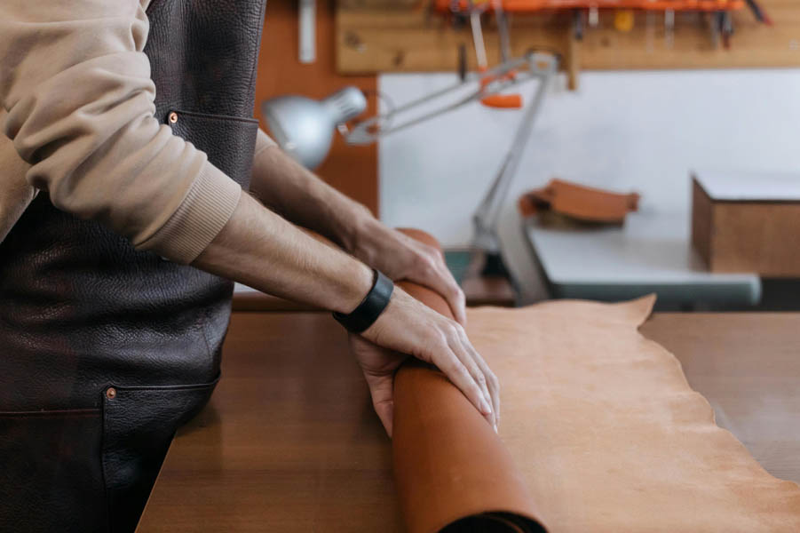 How Are Community Workshops Reviving Interest in Leather Craft?